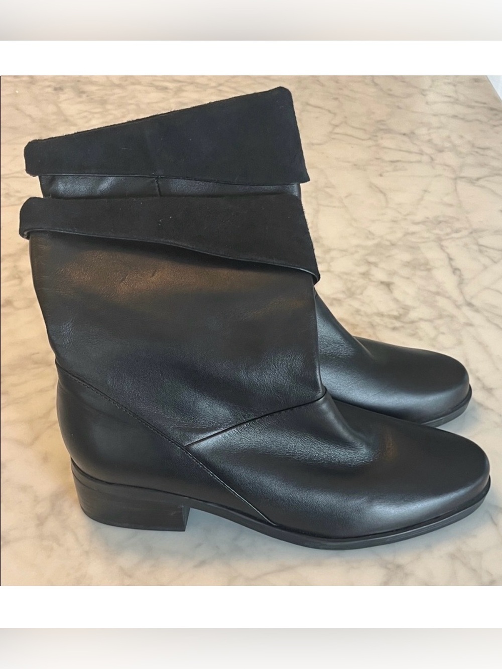 Women’s Markon “Shane” Black Leather Ankle Booties Size 6.5. (Look new)